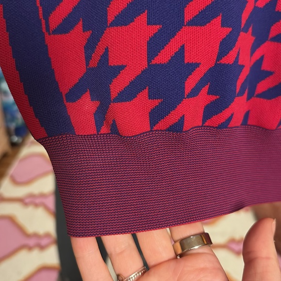 Nike Houndstooth Crop Top - Picture 4 of 6